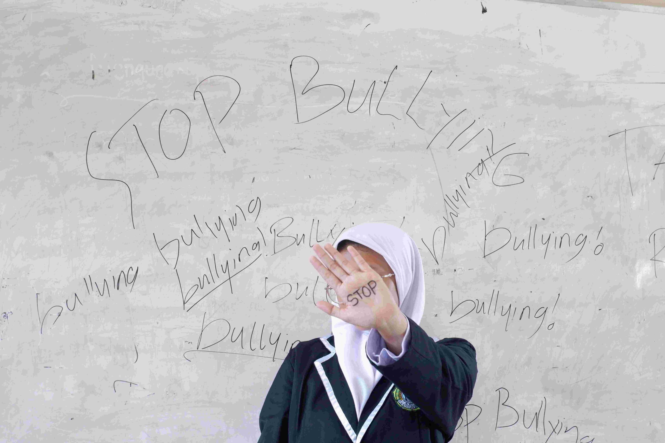 Penting! Memahami dan Mencegah Tindak Bullying Penting! Memahami dan Mencegah Tindak Bullying