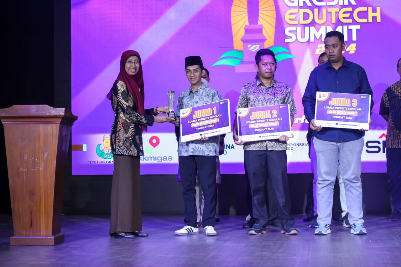 Juara 1 Website Sekolah