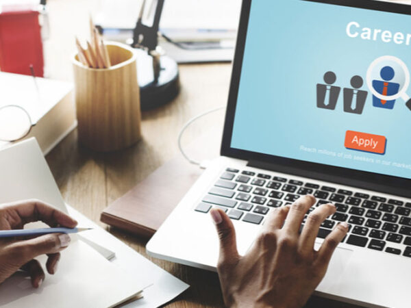 Tips Mencari Lowongan Kerja dan Cara Melamar Pekerjaan dengan Efektif