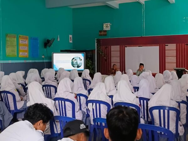 Pembekalan Magang Kelas 12 SMK Islamic Qon: Menyiapkan Mental dan Skill Hadapi Dunia Kerja