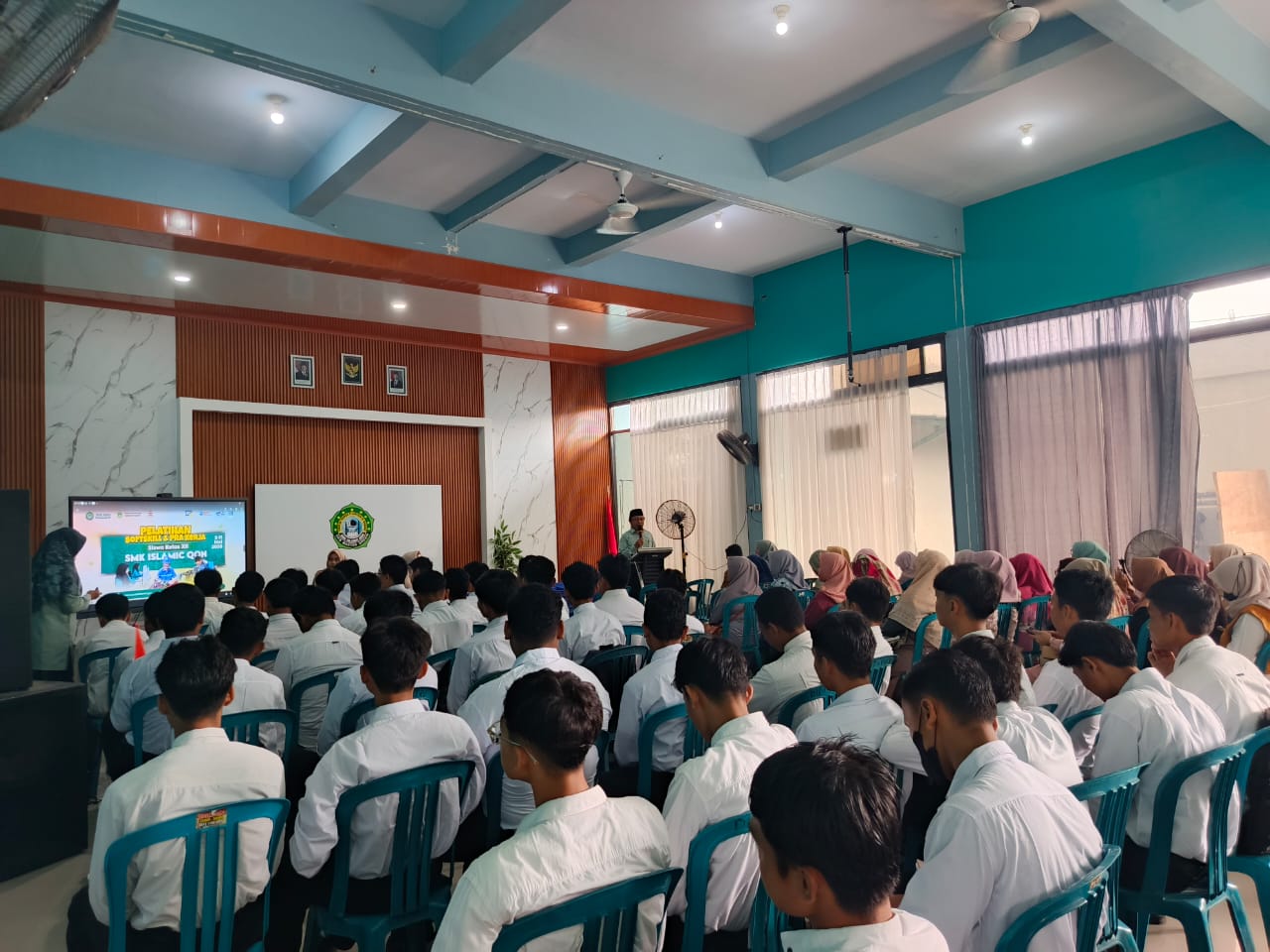 SMK Islamic Qon Perkuat Sinergi Orang Tua dan Sekolah Guna Siapkan Lulusan Unggul di Dunia Kerja